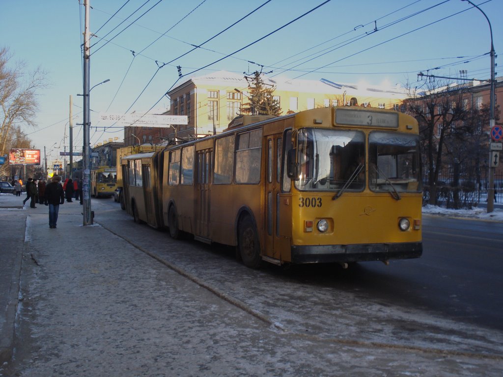 Троллейбус на Радиоакадемии