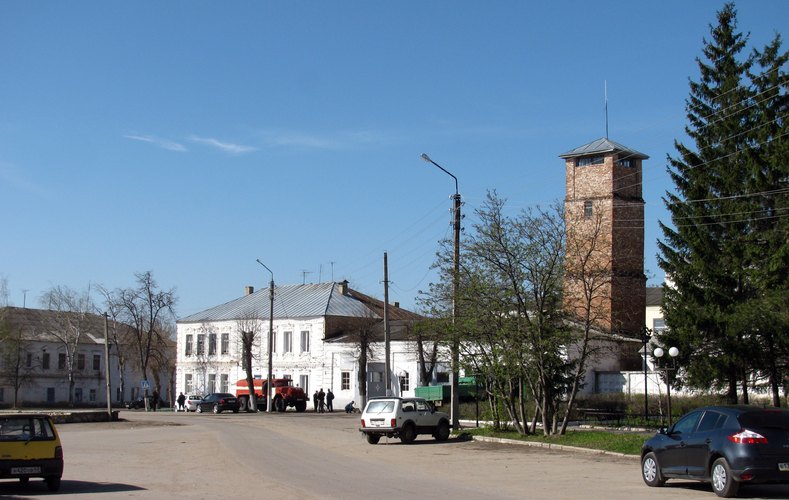 Main SQUARE