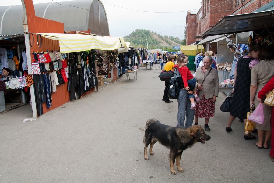 На рынке