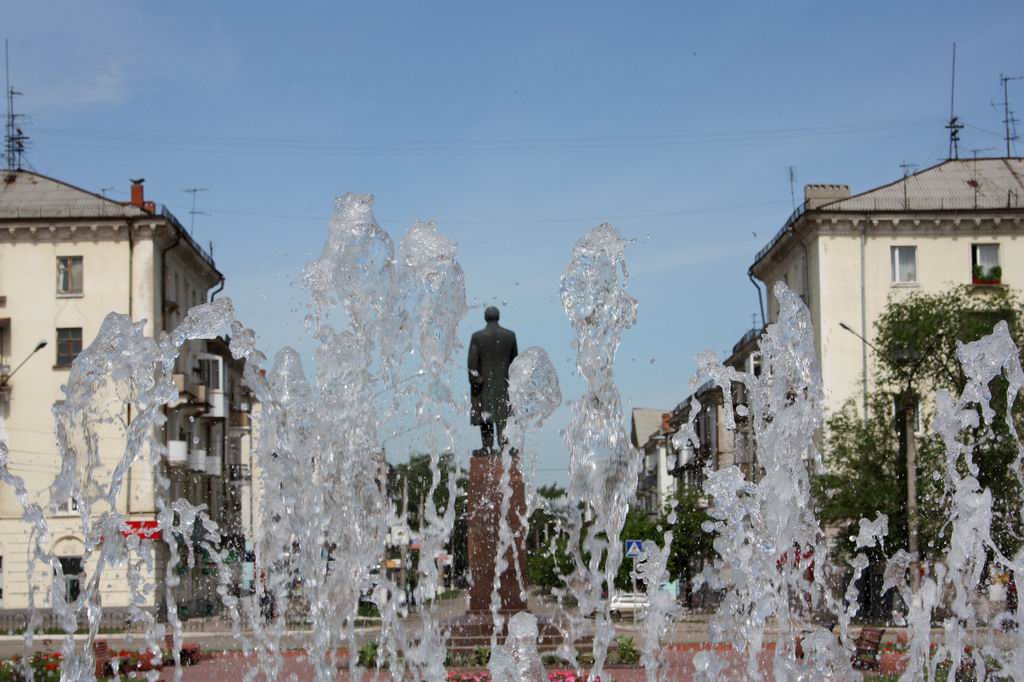 Ленин в фонтане