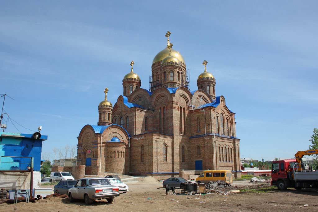 Новокуйбышевск-строительство нового храма в честь иконы БМ Умиление