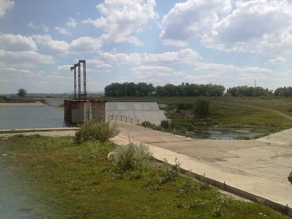 плотина Большого Иргиза