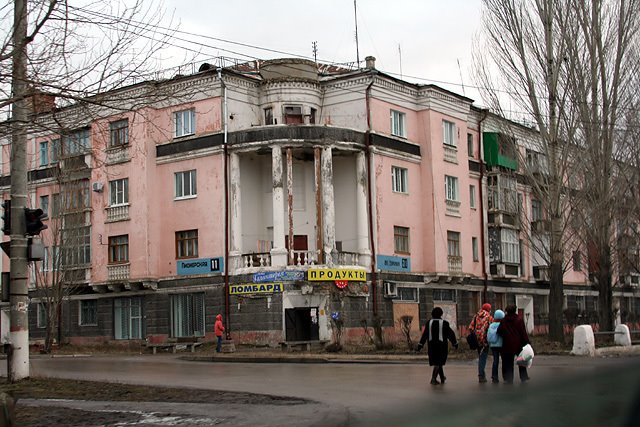 Пересечение улиц Железнодорожной и Пионерской