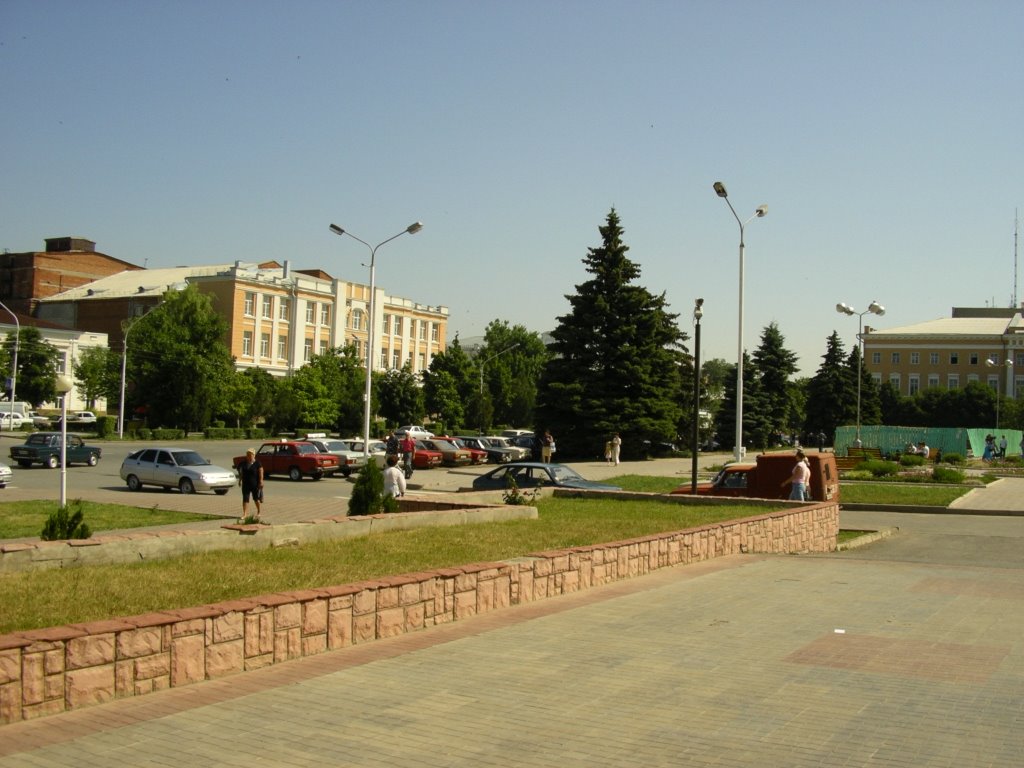 Площадь Платова