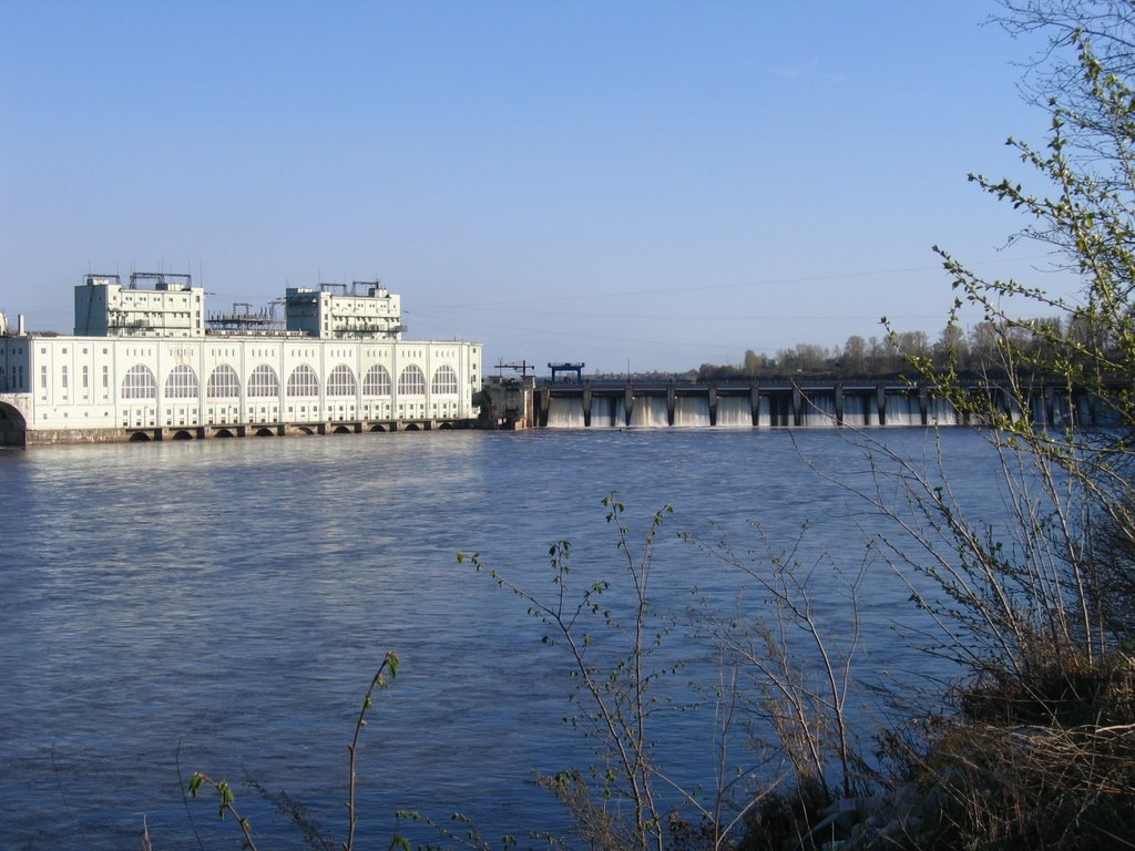 Volkhov Hydro-El. Station