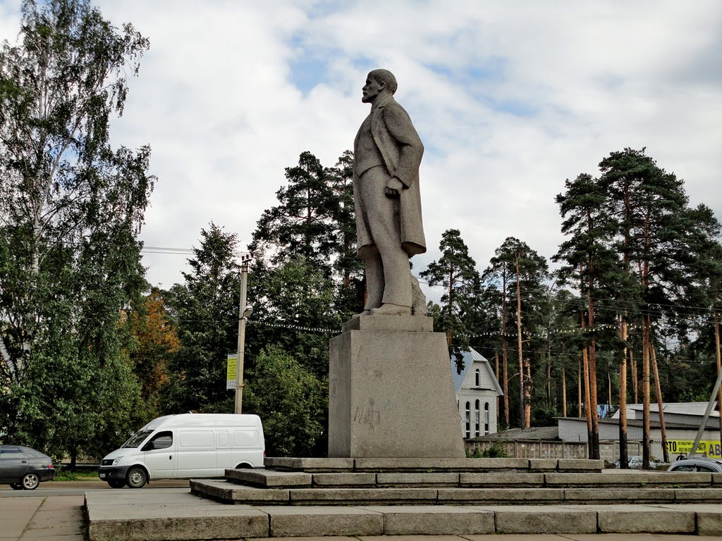 Vsevolozhsk. Lenins Monument / Всеволожск. Памятник Ленину.