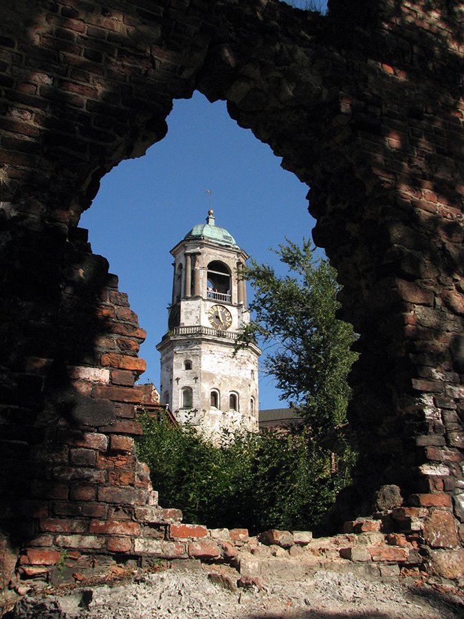 Vyborg. A tower with hours.