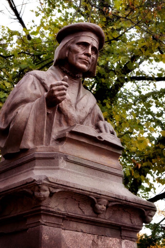 bust of Michael Agricola. Vyborg