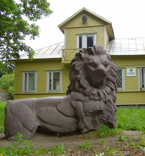 Lion of Viipuri in Monrepo park