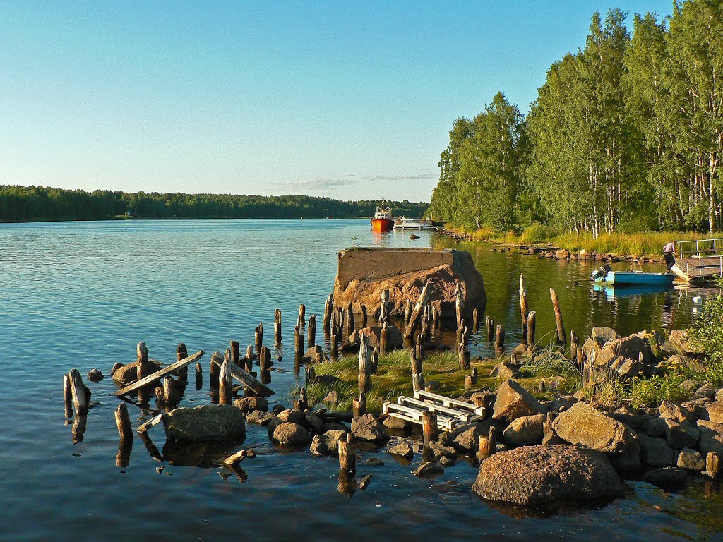 Высоцк. Пролив Транзунд с причала б.о. Ravansaari