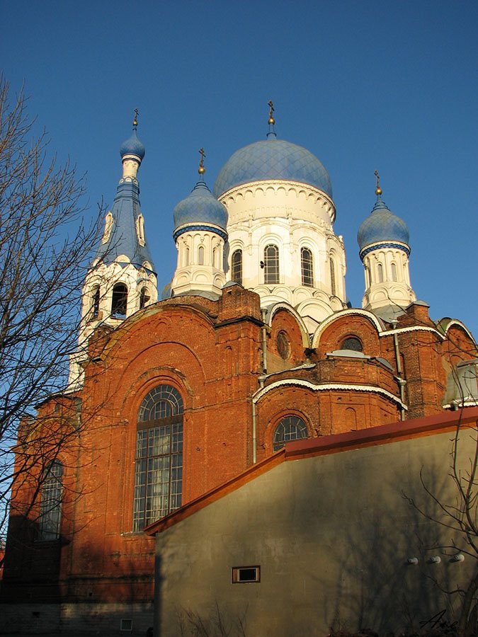 Gatchina. Pokrova Presvjatoj Bogoroditsys church.
