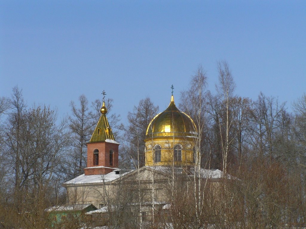 Орлинская церковь зимой.