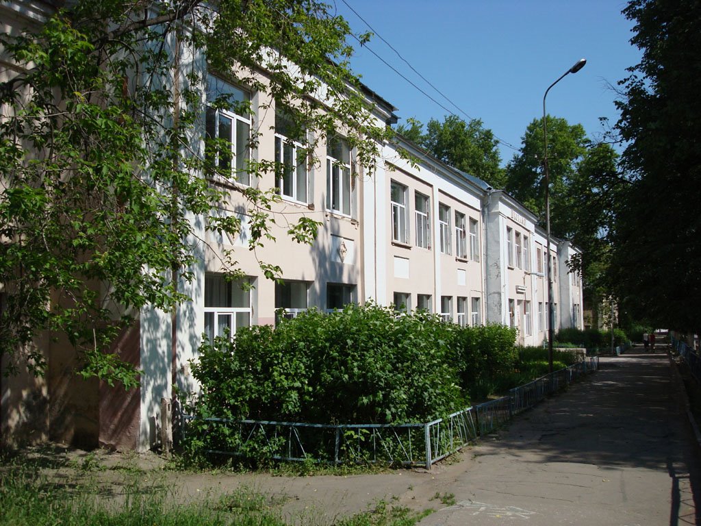 Derbishki, school #101 (Дербышки, средняя школа №101)