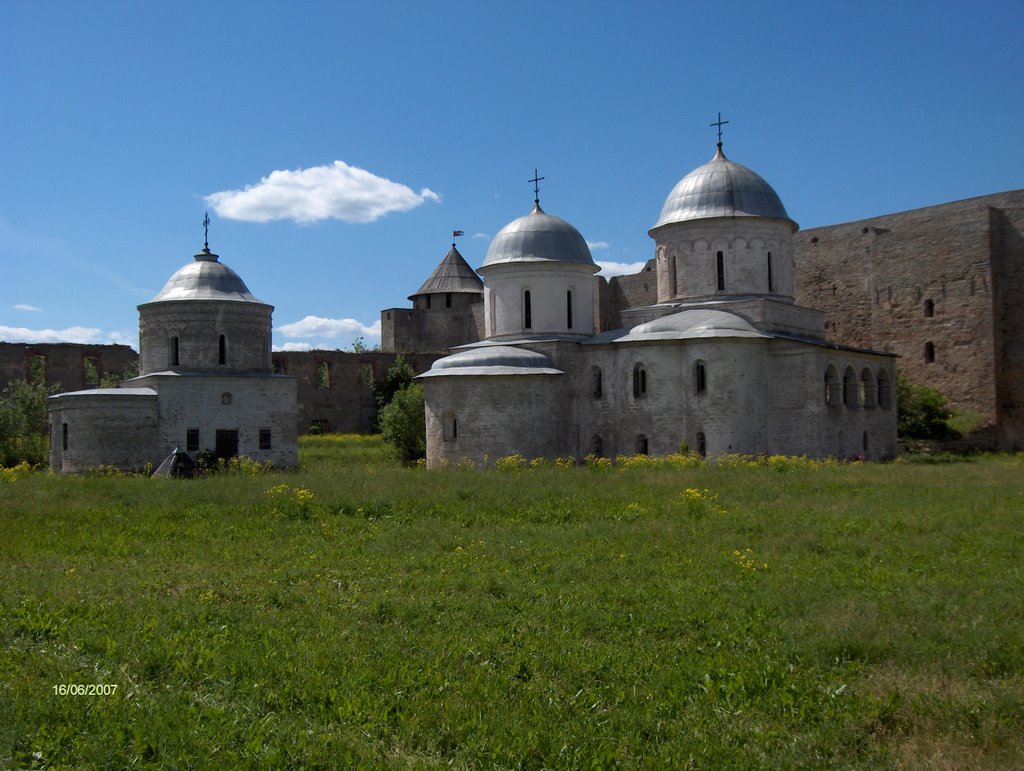 Церковь в крепости