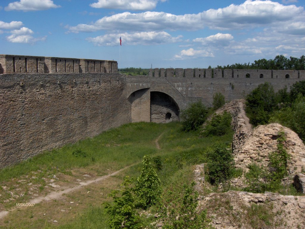 В крепости (16.06.2007г.)