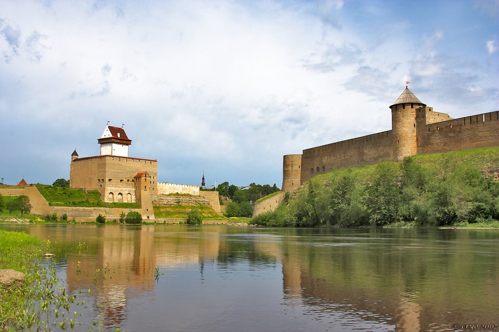Two Fortresses (Две крепости)
