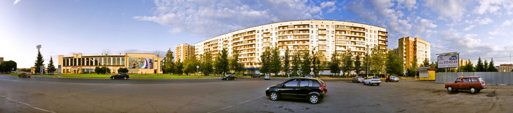 Площадь Таксистов. SHURENS.
