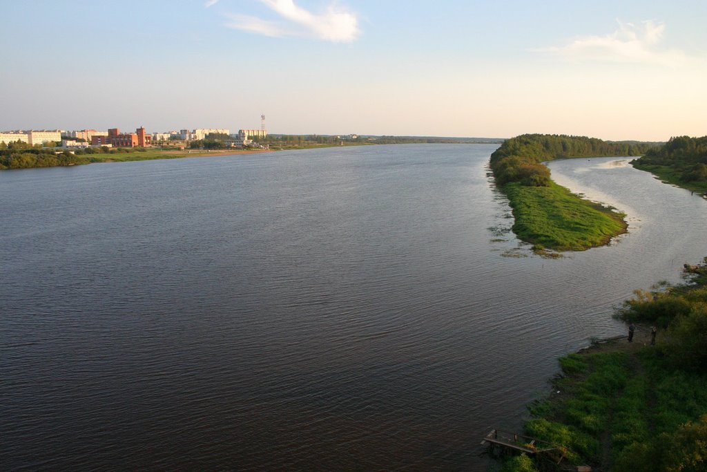 view from bridgeвид с автомобильного моста