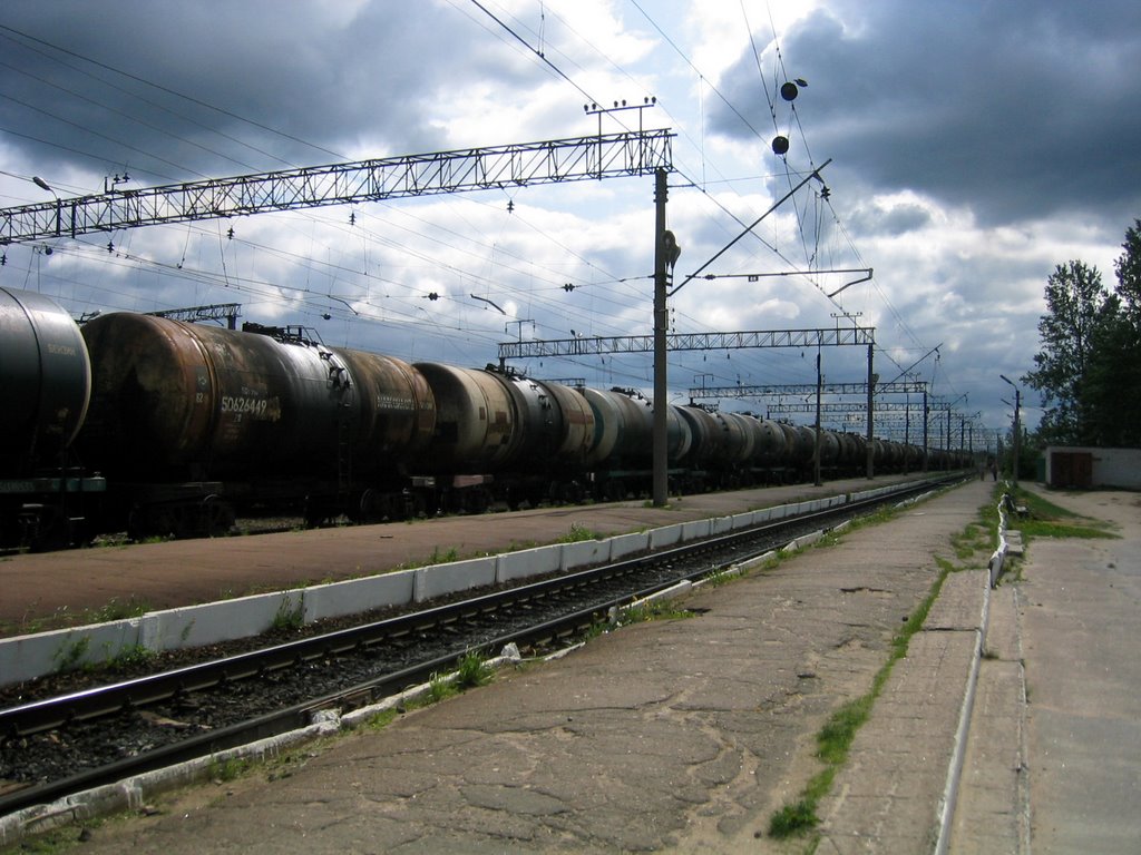 Вокзал города Кириши. Kirishi city station.