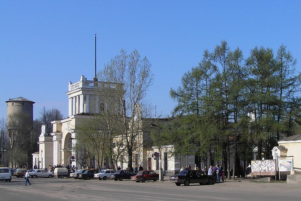 Luga - RW Station
