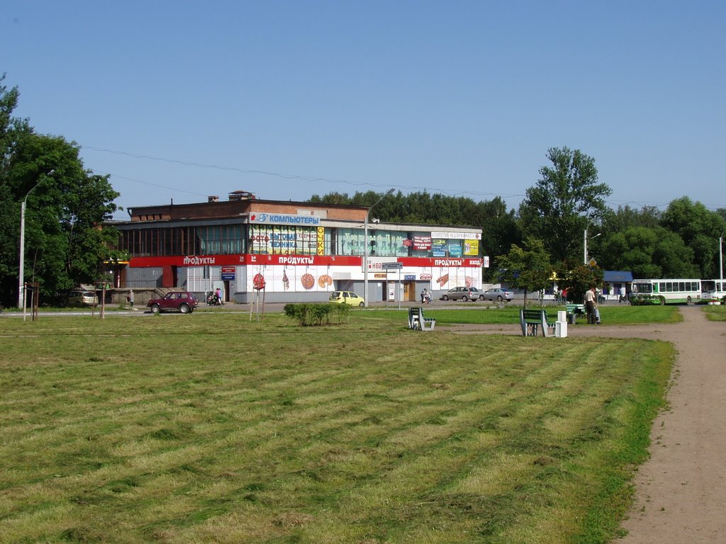 магазин у пл.Старый Петергоф