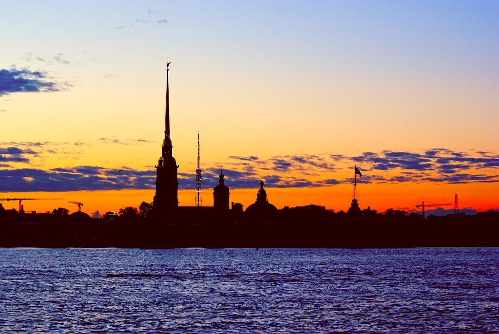 Peter and Paul Fortress, white nights (11:55 PM) / Санкт-Петербург, Петропавловская крепость, белые ночи