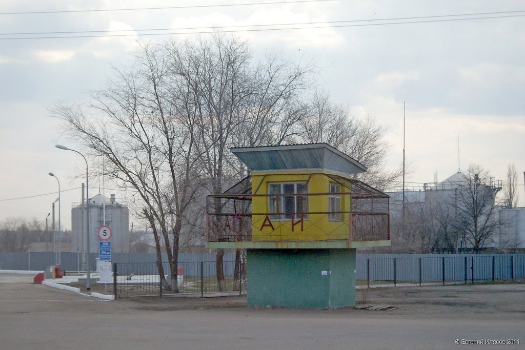 Пост ГАИ у заправки