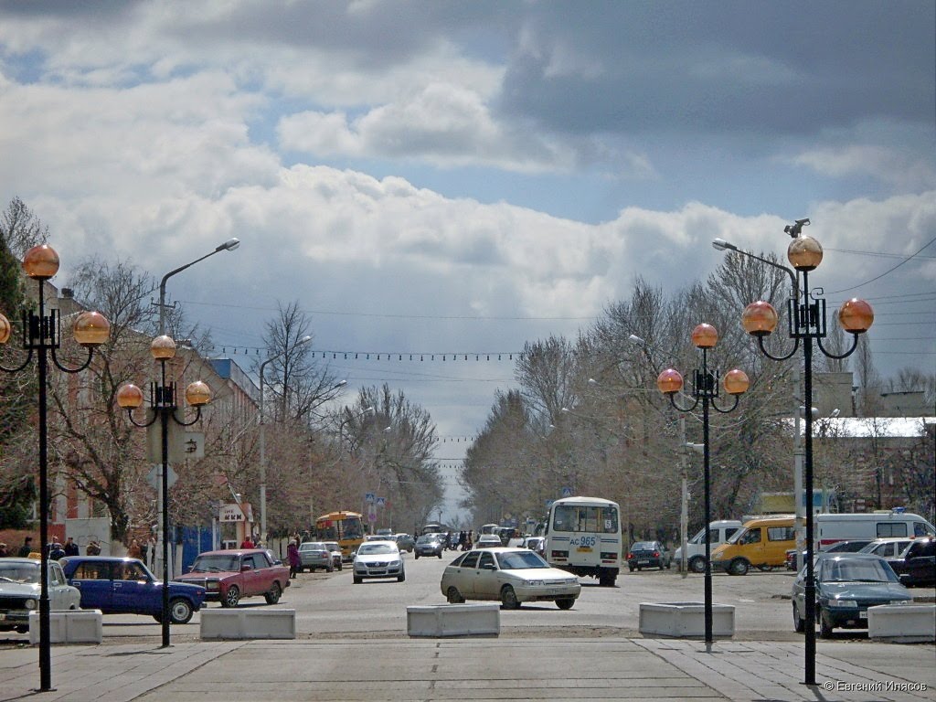 Ул. К. Маркса от пешеходной зоны.