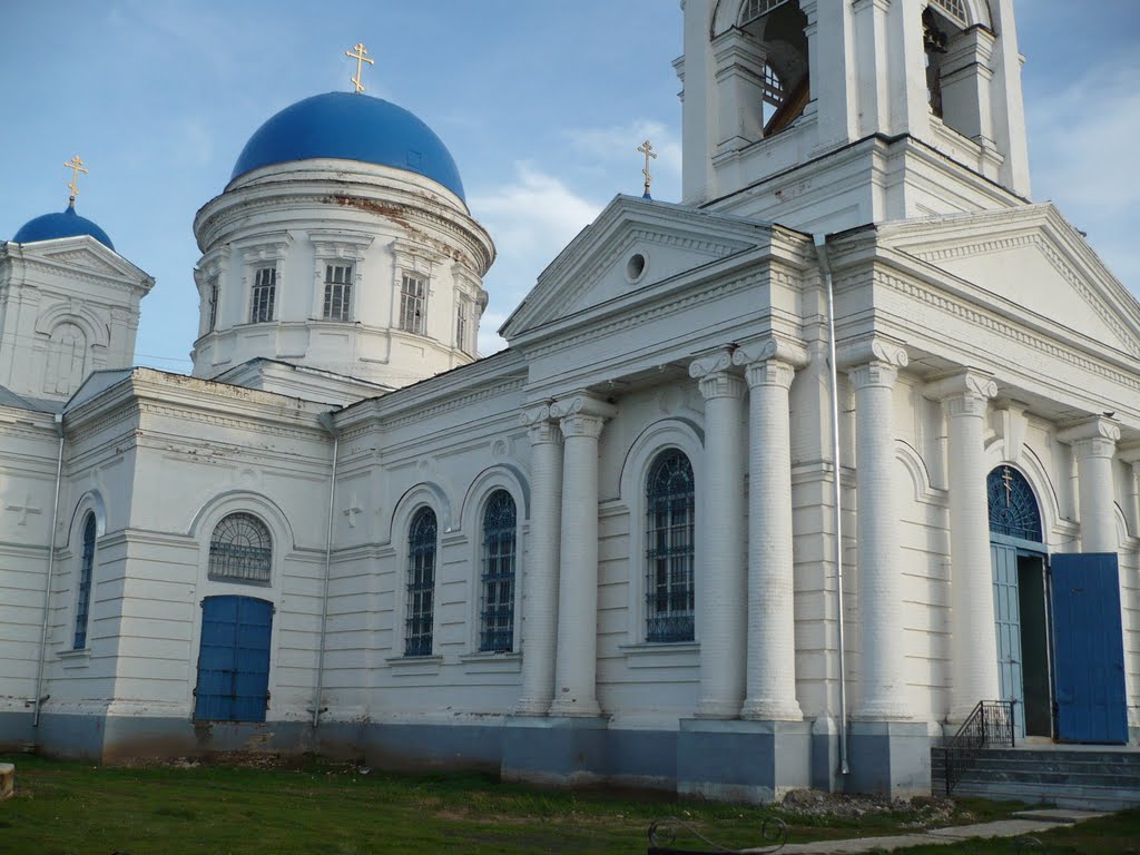 Храм
