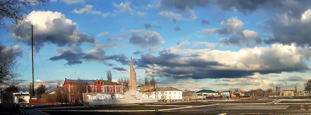 Главная площадь города Красный Кут