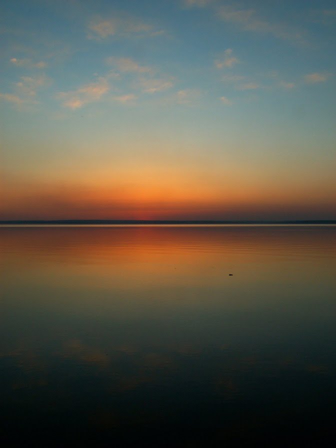 Decline of an iridescent gradient