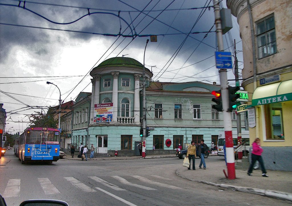 ул. Московская, 17, перекресток с ул. Чернышевского