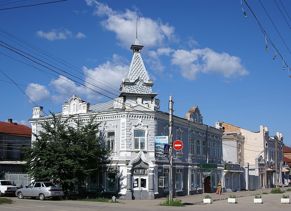 Chvalynsk, old-timer mansion