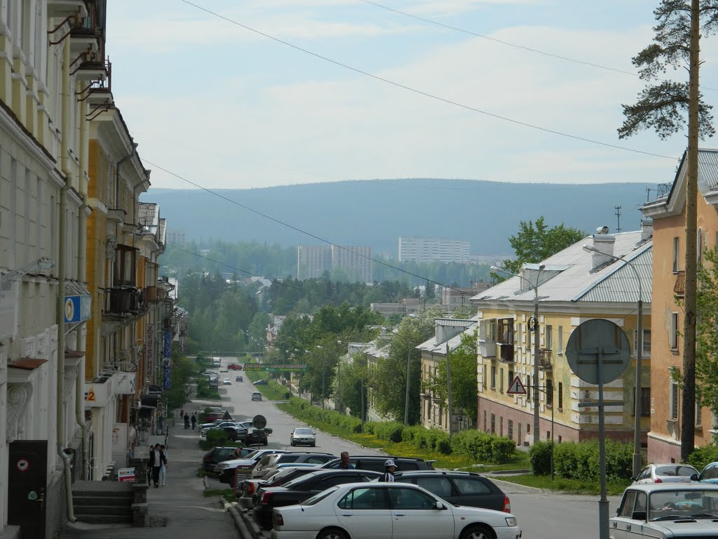 ул. Л. Толстого, май 2011г.