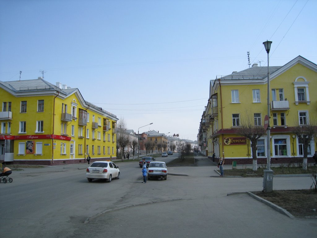 Психоделический перекресток ул.Белинского и ещё какой-то там улицы... (2009)