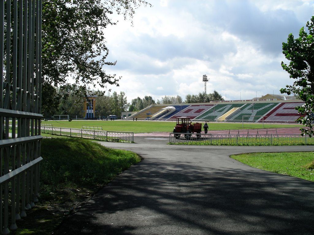 Стадион "Факел" (2007)