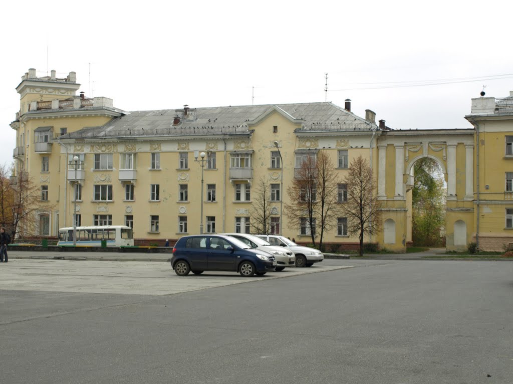 Дом №24, ул. Ленина.