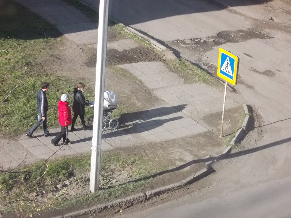 Перекрёсток Ул. Веры Шляпиной