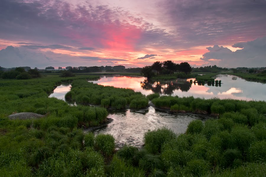 Sunset.  Iset river.
