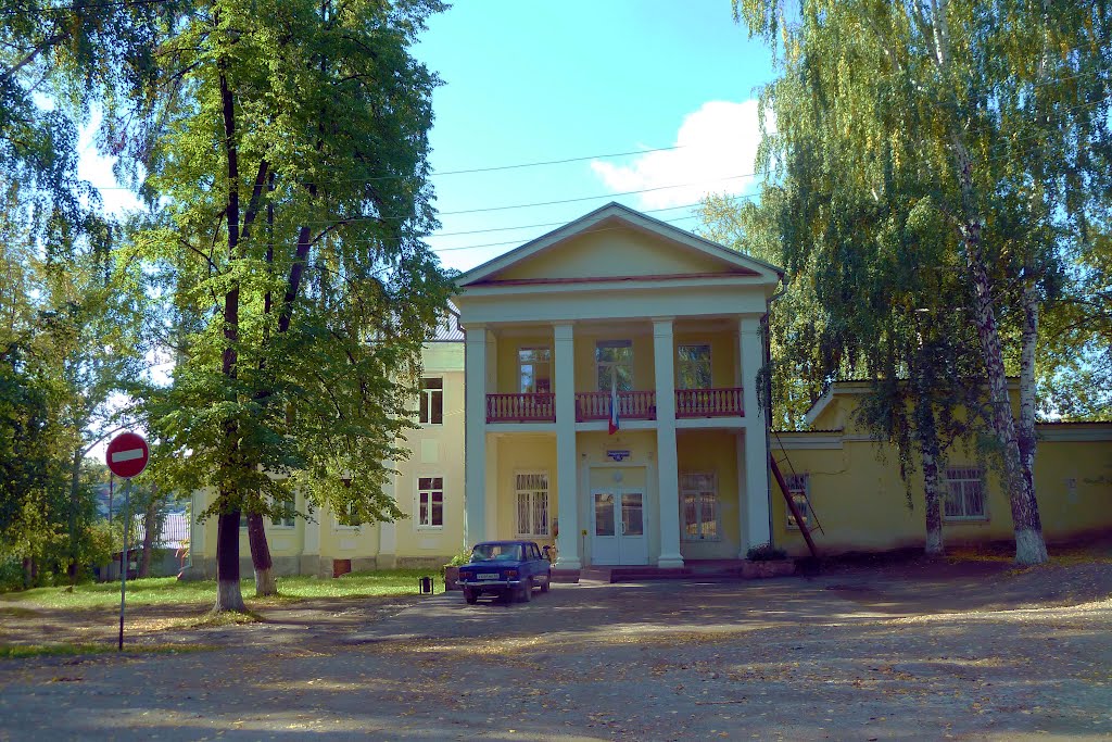 Артемовский. Энергетиков, 15.