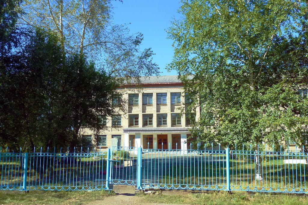Басьяновский. Ср. школа.