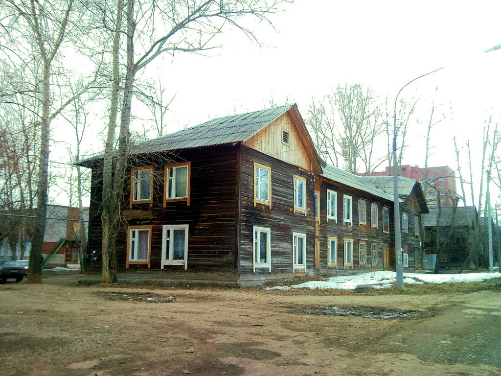 Берёзовский. Барак.