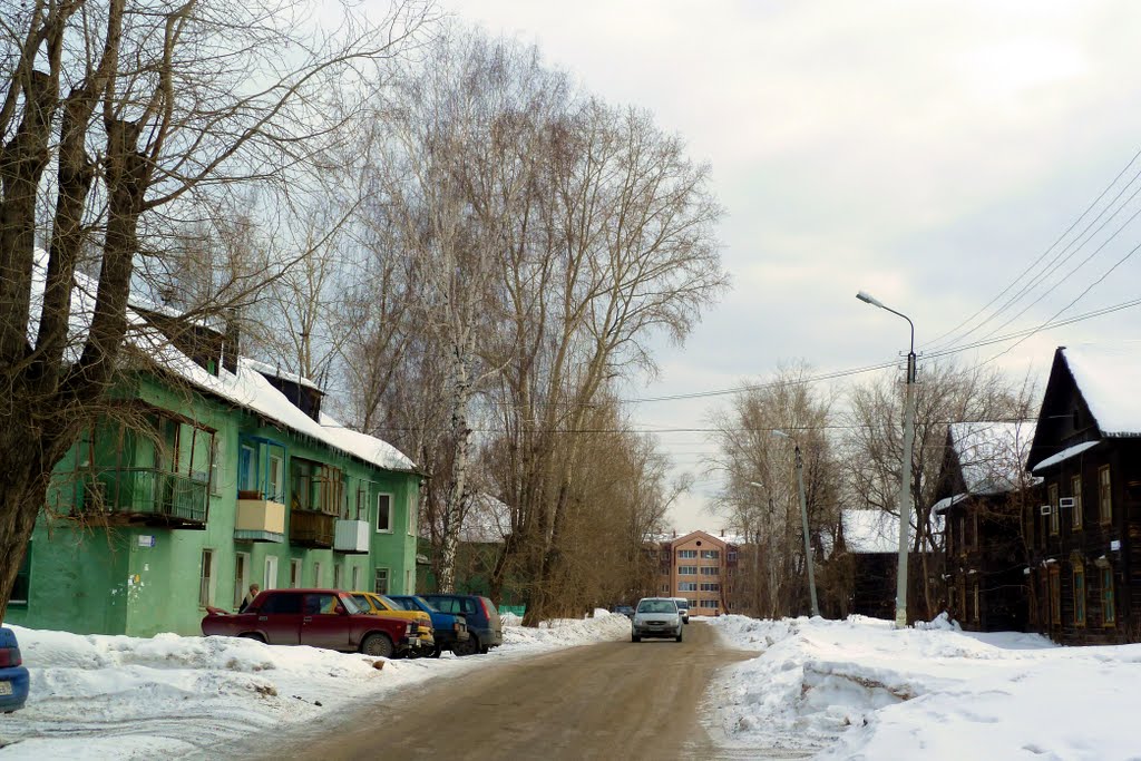 Берёзовский. Улица Циолковского, барачный центр.