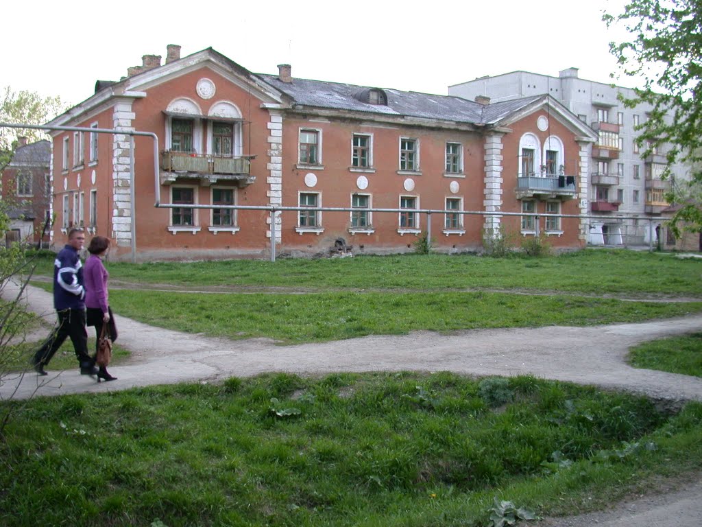 Ул.Свердлова, 16. 2007г.