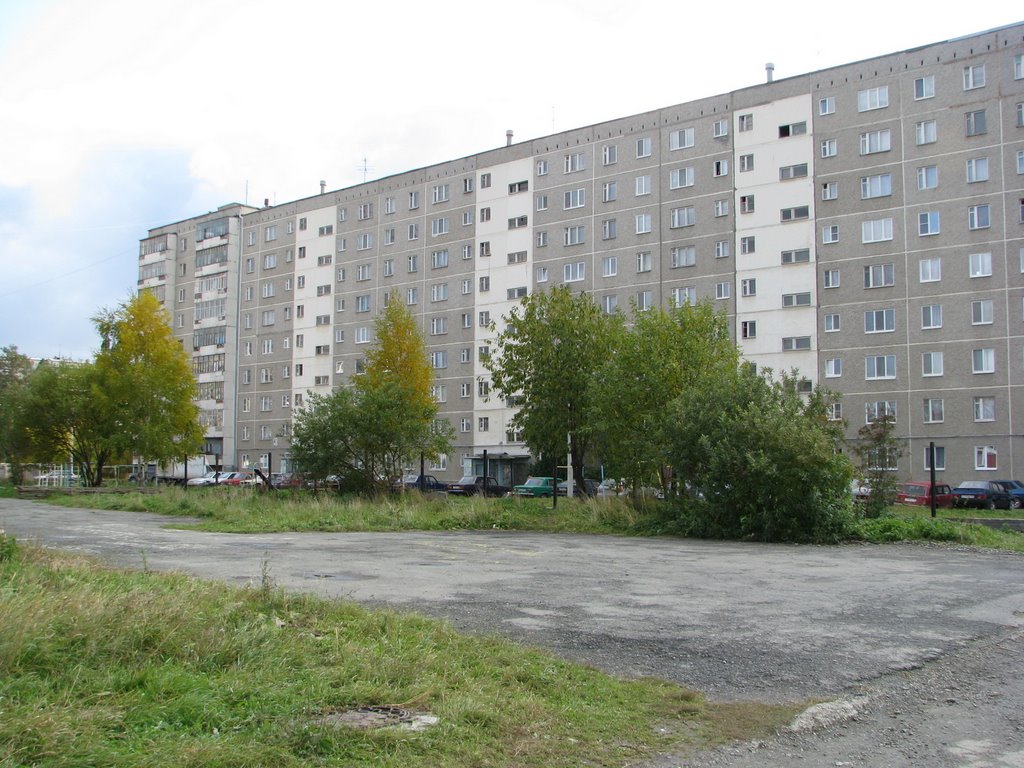 Машиностроителей, 4/1