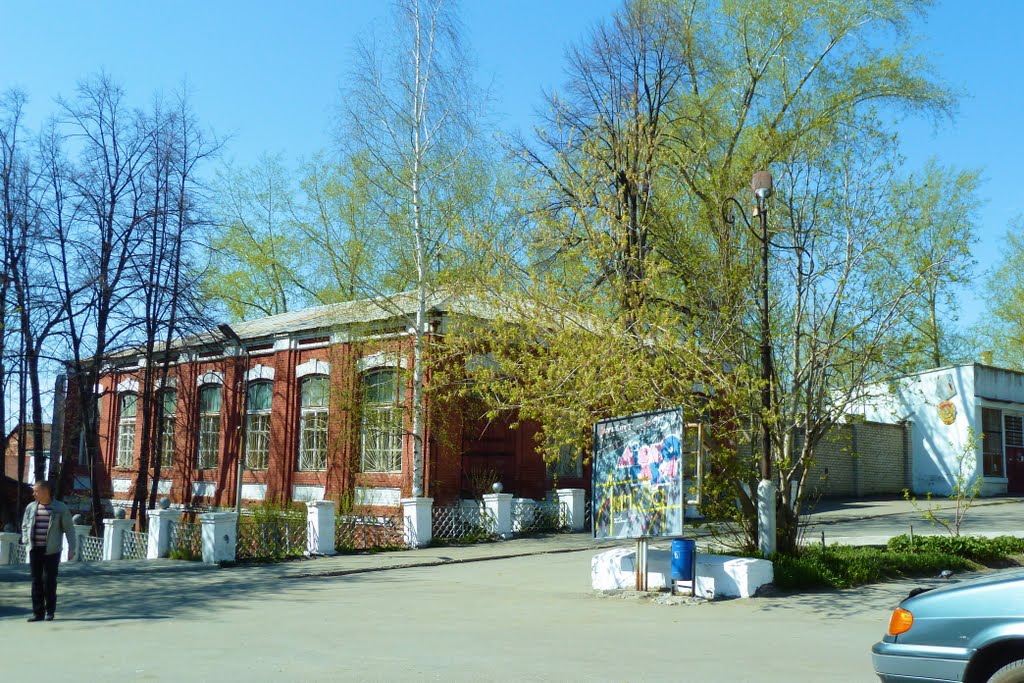 Верхняя Тура. Старинная постройка.