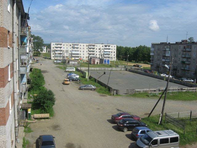 дворы