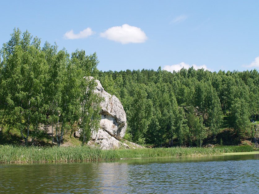 слияние Каменки и Исети