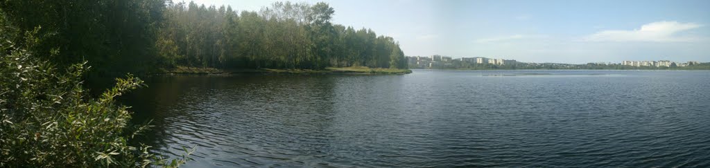 Кировград. Вид с пруда