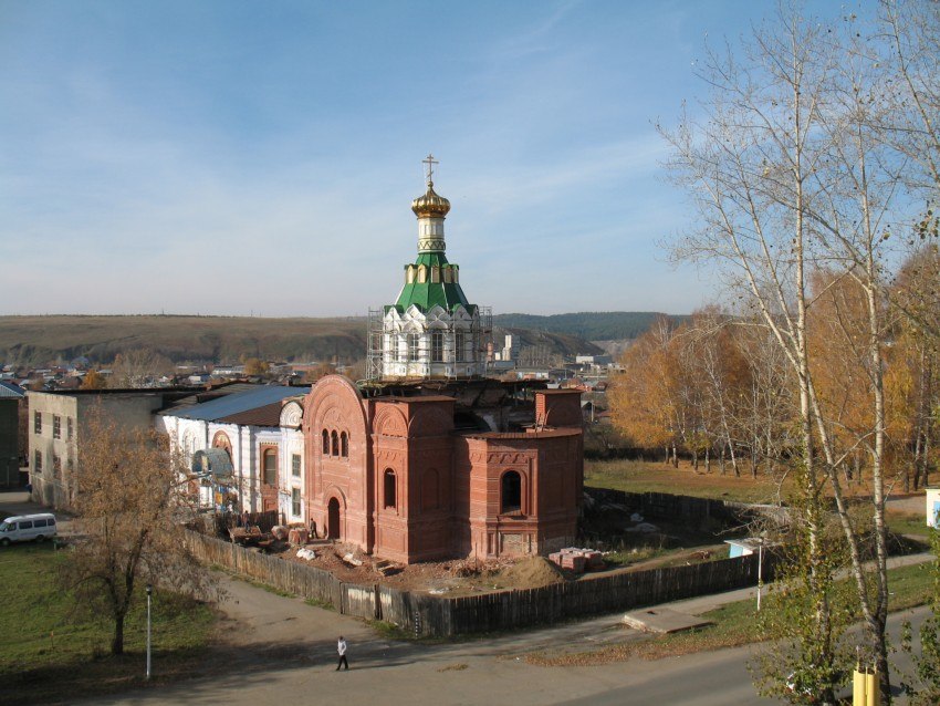 Храм